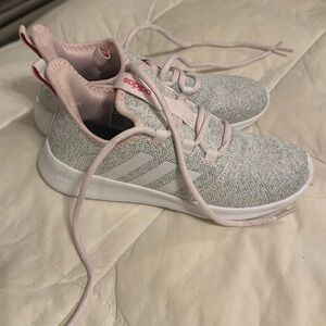 Adidas shoes never warn size 4